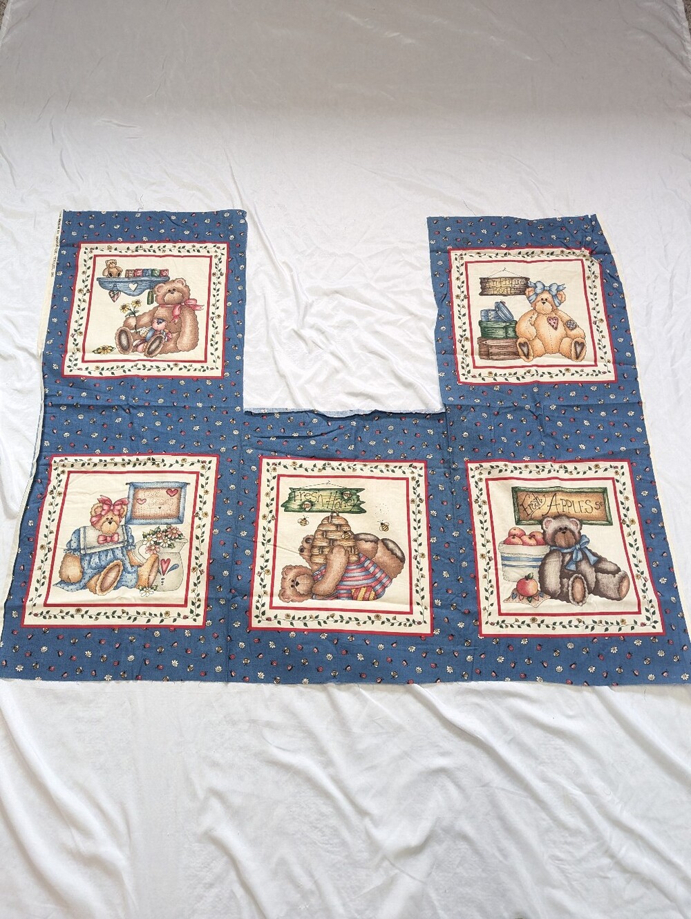 Vintage Marcus Bros. Textiles Teddy Bear Block Fabrics Granny Cottage Farm See